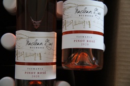 Maclean Bay Pinot Rose 2020